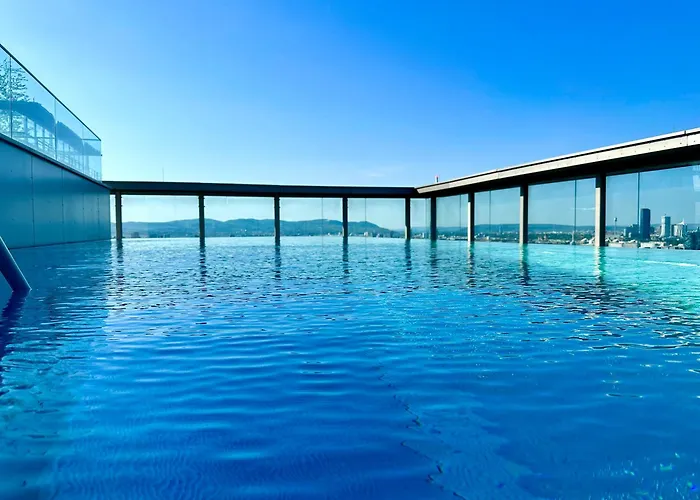 Mca Triiiple I Rooftop Pool I Free Parking I Netflix