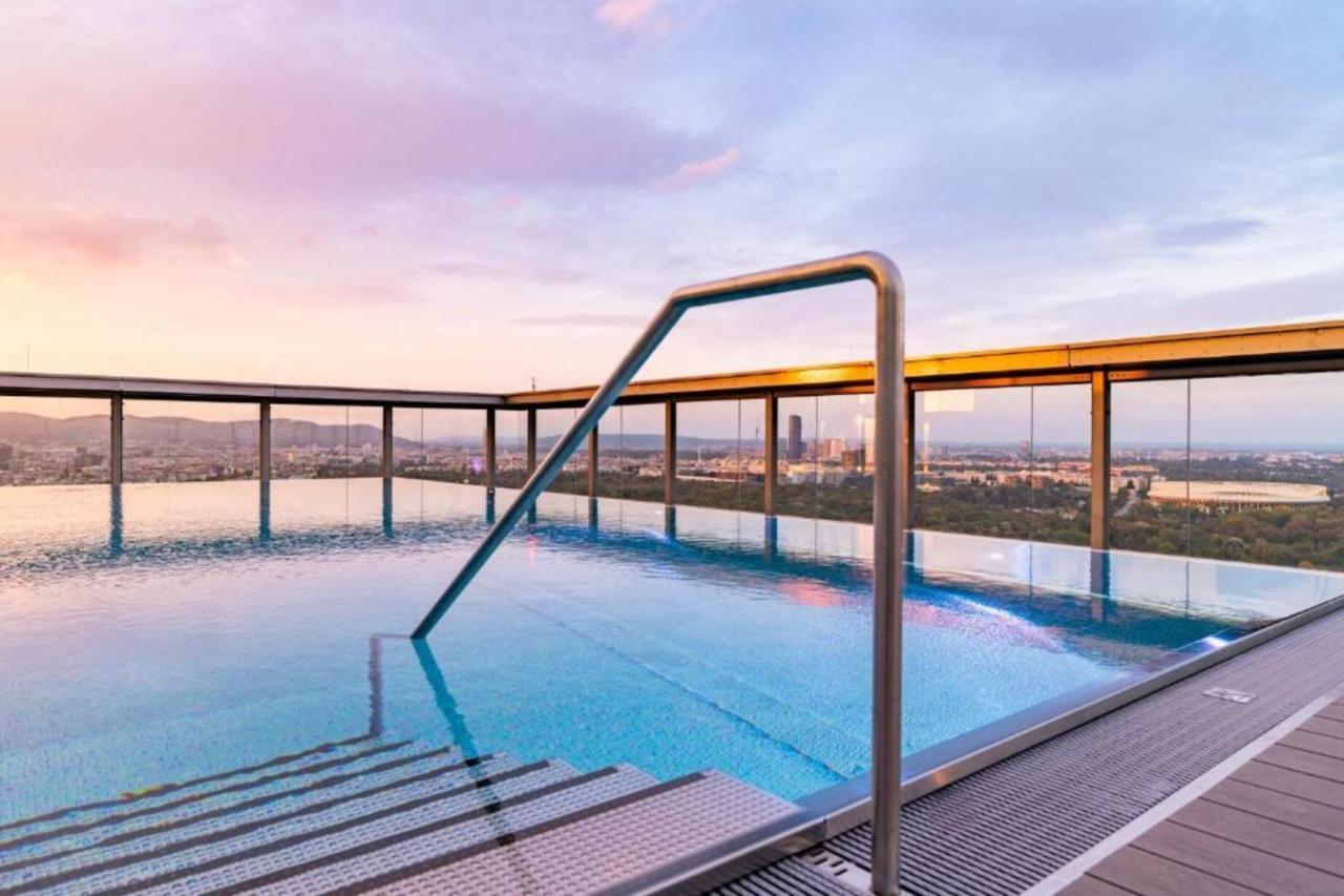 Mca Triiiple I Rooftop Pool I Free Parking I Netflix
